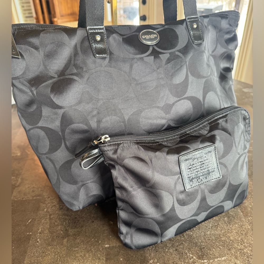 Coach Pop Art tote with pouch 77321
